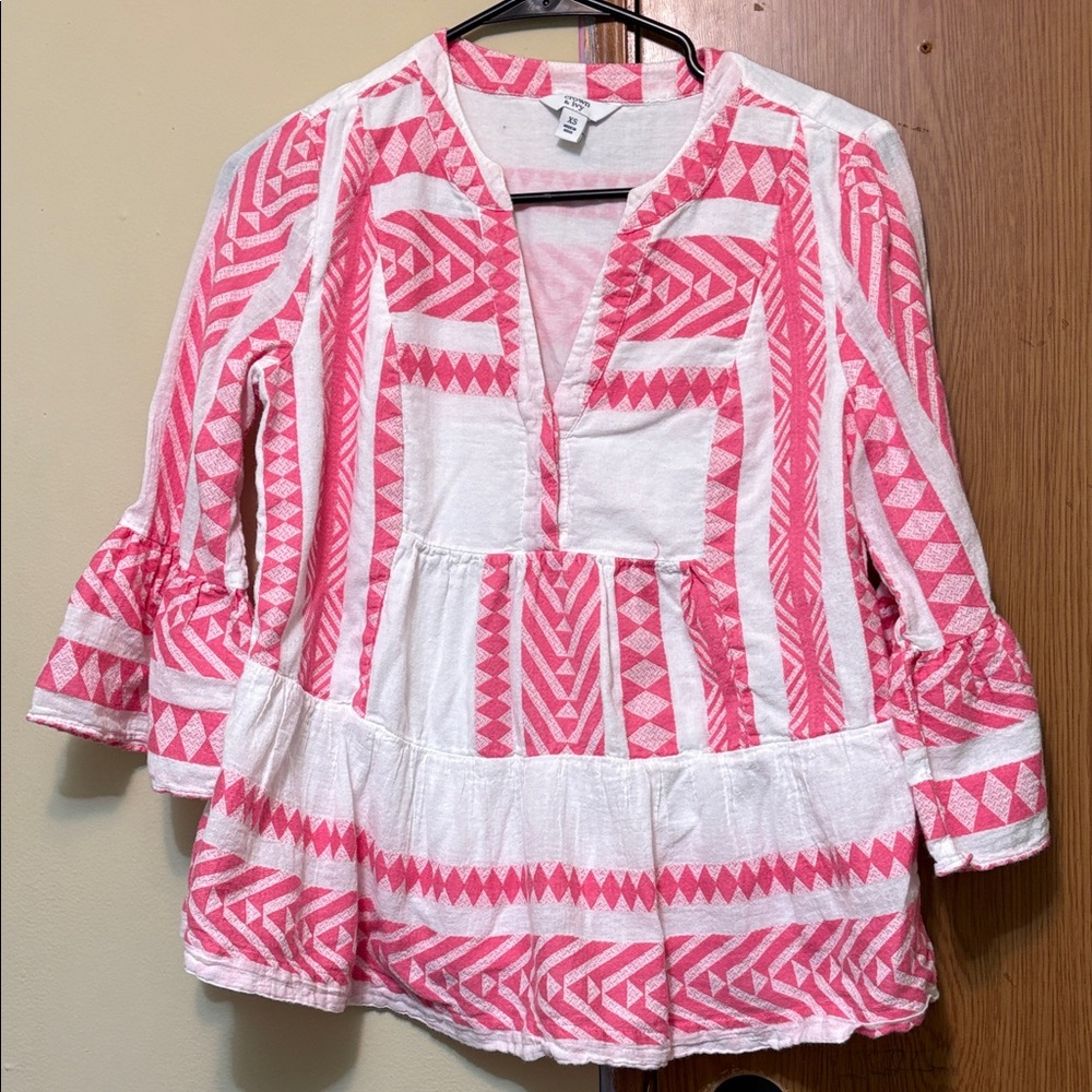 Crown & Ivy Pink and White Patterned Blouse